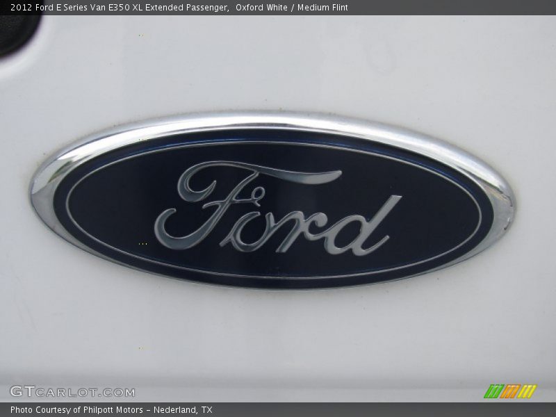 Oxford White / Medium Flint 2012 Ford E Series Van E350 XL Extended Passenger
