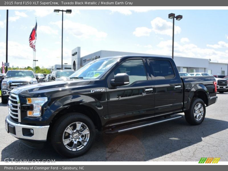 Tuxedo Black Metallic / Medium Earth Gray 2015 Ford F150 XLT SuperCrew