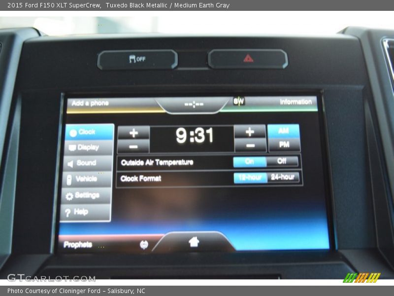 Tuxedo Black Metallic / Medium Earth Gray 2015 Ford F150 XLT SuperCrew