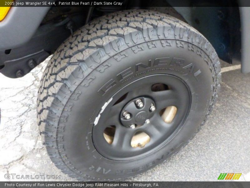 Patriot Blue Pearl / Dark Slate Gray 2005 Jeep Wrangler SE 4x4