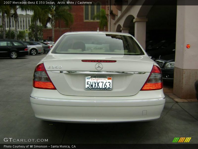 Arctic White / Cashmere 2007 Mercedes-Benz E 350 Sedan