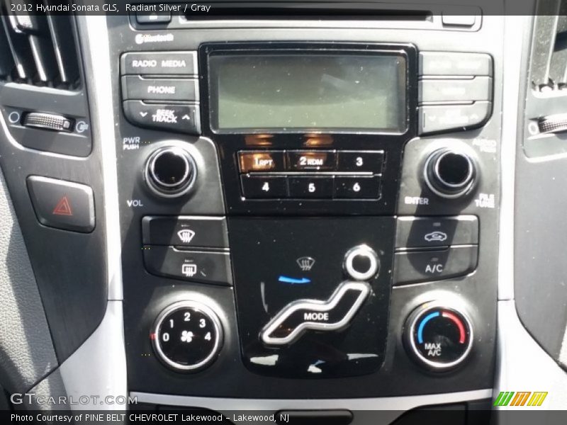 Radiant Silver / Gray 2012 Hyundai Sonata GLS