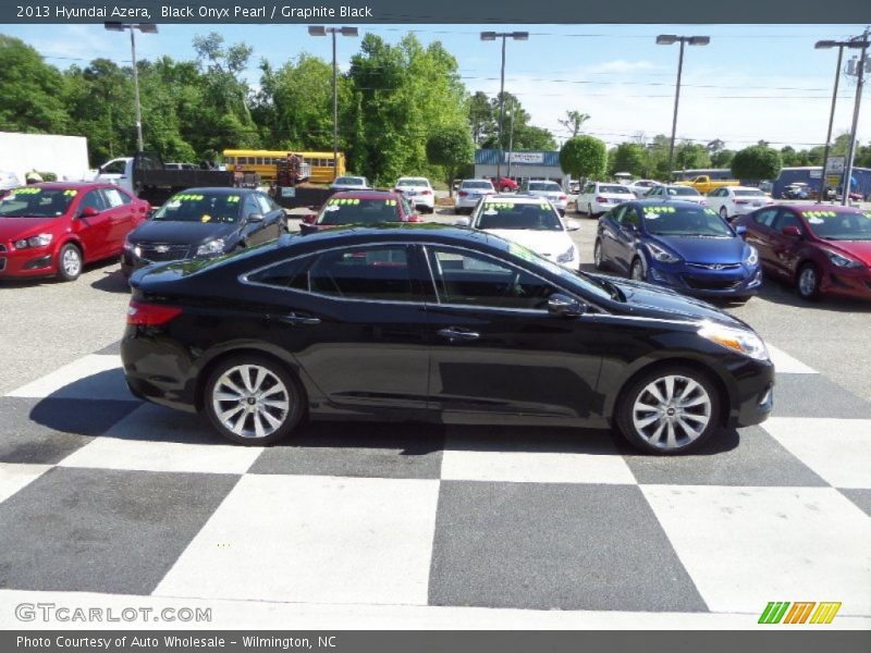 Black Onyx Pearl / Graphite Black 2013 Hyundai Azera