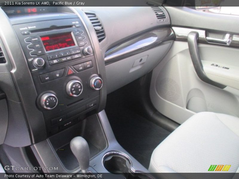 Pacific Blue / Gray 2011 Kia Sorento LX AWD