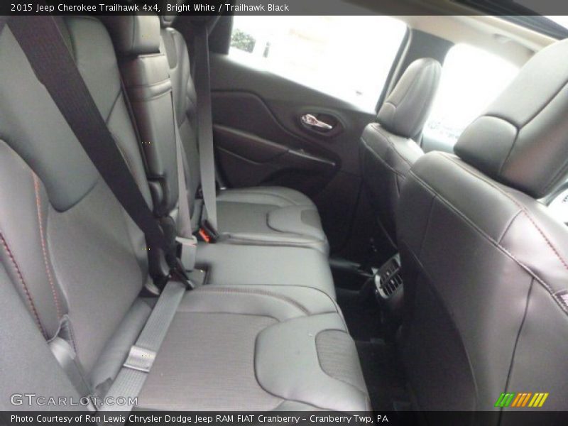 Bright White / Trailhawk Black 2015 Jeep Cherokee Trailhawk 4x4