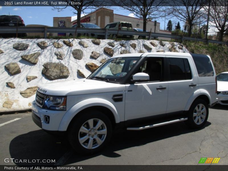 Fuji White / Ebony 2015 Land Rover LR4 HSE