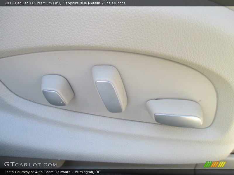 Sapphire Blue Metallic / Shale/Cocoa 2013 Cadillac XTS Premium FWD
