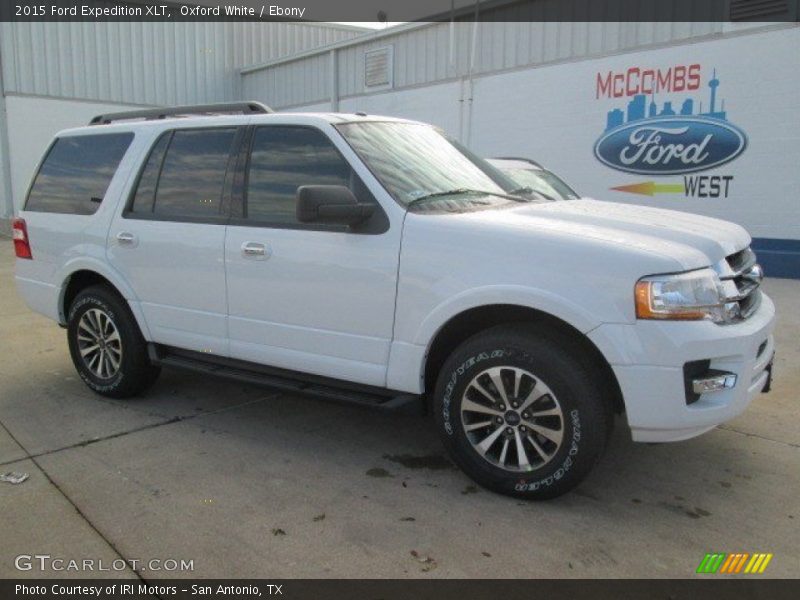 Oxford White / Ebony 2015 Ford Expedition XLT
