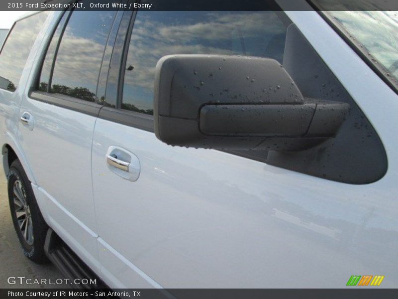 Oxford White / Ebony 2015 Ford Expedition XLT