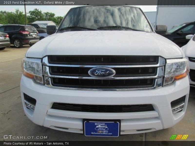 Oxford White / Ebony 2015 Ford Expedition XLT