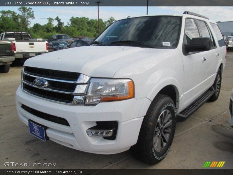Oxford White / Ebony 2015 Ford Expedition XLT