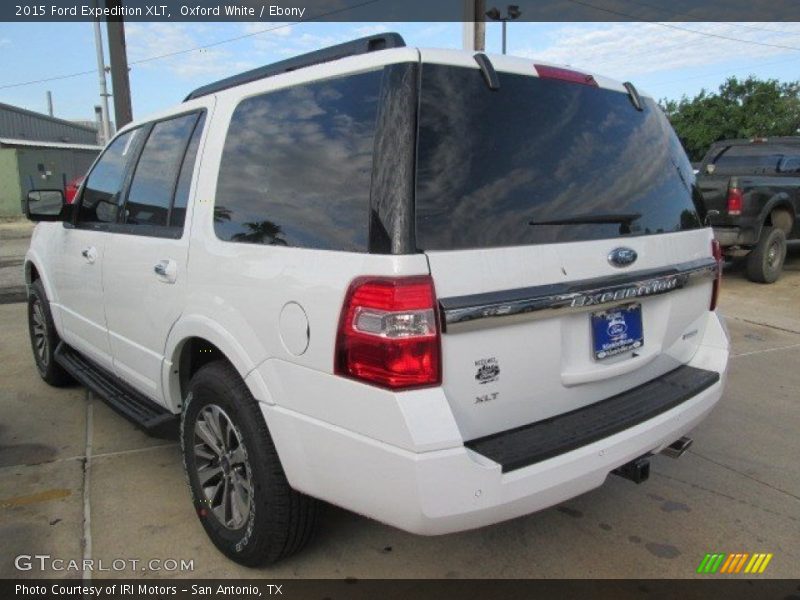 Oxford White / Ebony 2015 Ford Expedition XLT