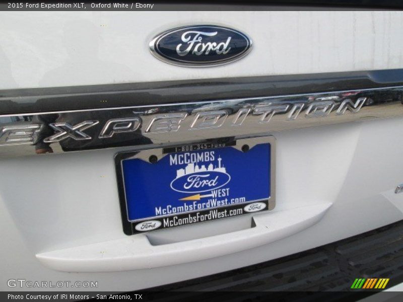 Oxford White / Ebony 2015 Ford Expedition XLT