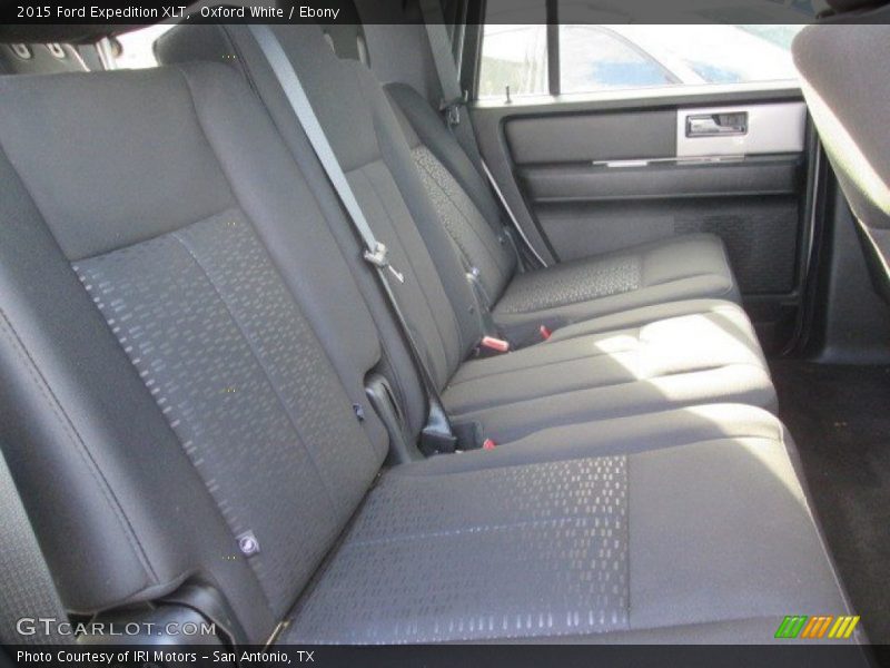 Oxford White / Ebony 2015 Ford Expedition XLT