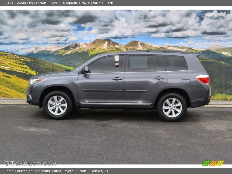 Magnetic Gray Metallic / Black 2011 Toyota Highlander SE 4WD