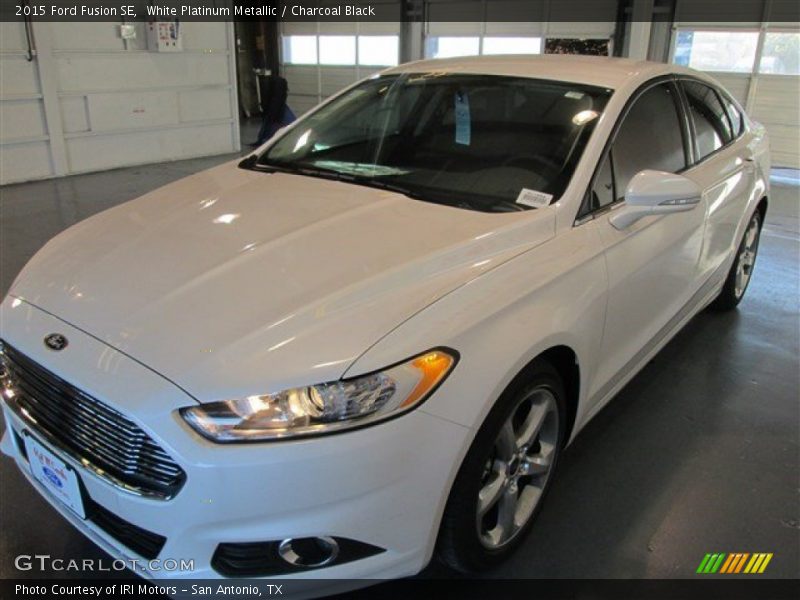 White Platinum Metallic / Charcoal Black 2015 Ford Fusion SE