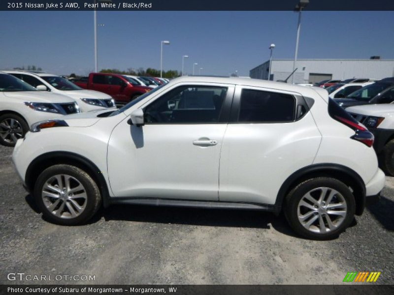 Pearl White / Black/Red 2015 Nissan Juke S AWD