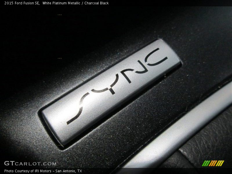 White Platinum Metallic / Charcoal Black 2015 Ford Fusion SE