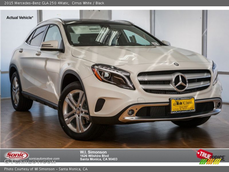 Cirrus White / Black 2015 Mercedes-Benz GLA 250 4Matic