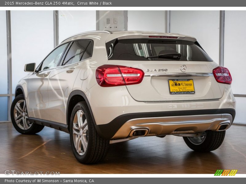 Cirrus White / Black 2015 Mercedes-Benz GLA 250 4Matic