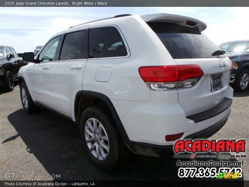 Bright White / Black 2015 Jeep Grand Cherokee Laredo
