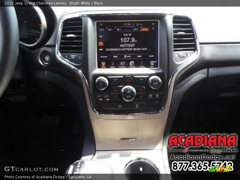 Bright White / Black 2015 Jeep Grand Cherokee Laredo