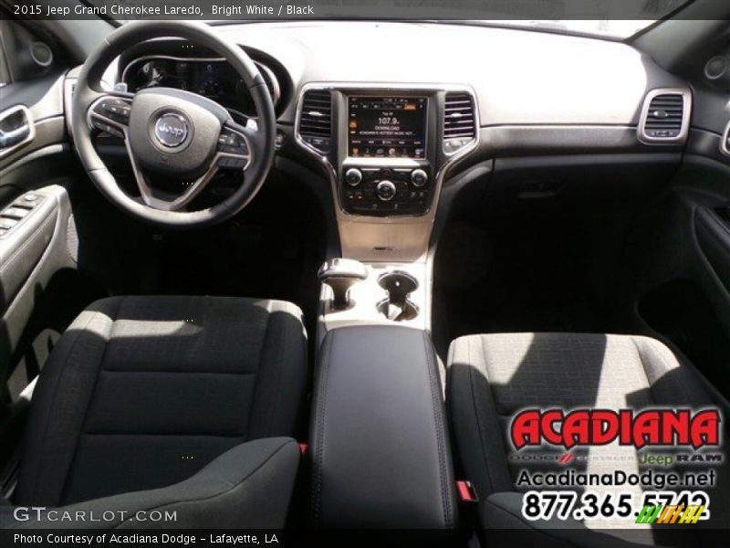 Bright White / Black 2015 Jeep Grand Cherokee Laredo