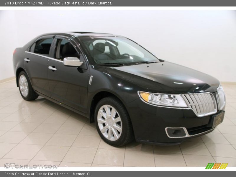 Tuxedo Black Metallic / Dark Charcoal 2010 Lincoln MKZ FWD