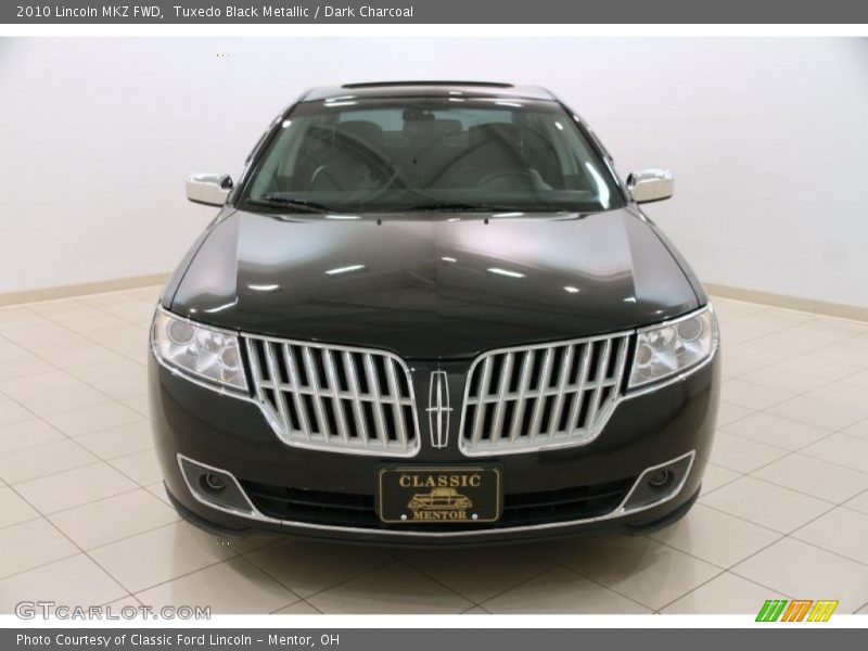 Tuxedo Black Metallic / Dark Charcoal 2010 Lincoln MKZ FWD
