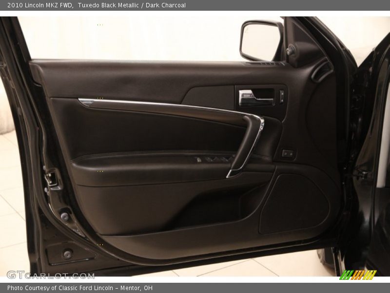Tuxedo Black Metallic / Dark Charcoal 2010 Lincoln MKZ FWD