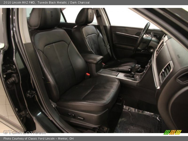 Tuxedo Black Metallic / Dark Charcoal 2010 Lincoln MKZ FWD