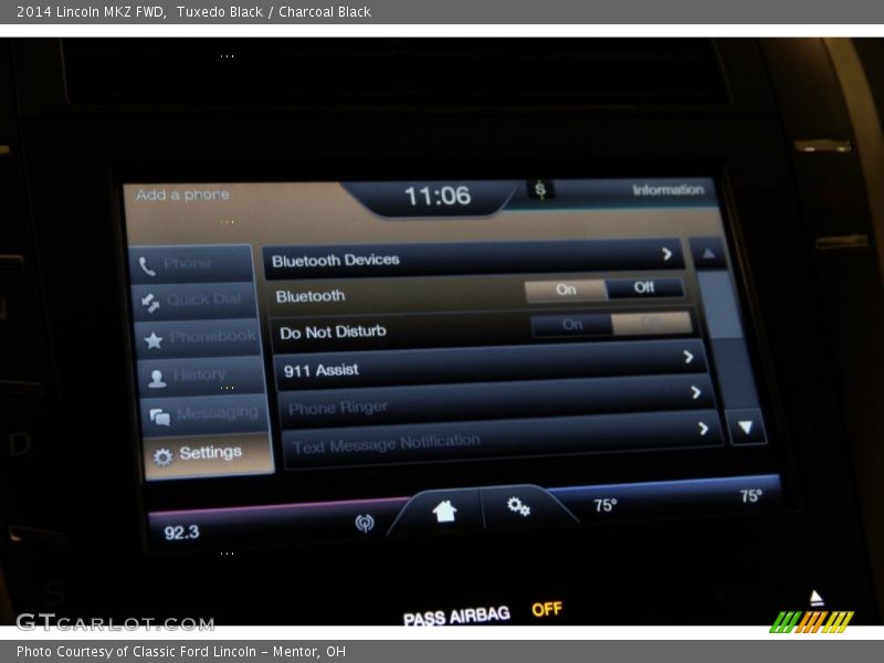 Tuxedo Black / Charcoal Black 2014 Lincoln MKZ FWD