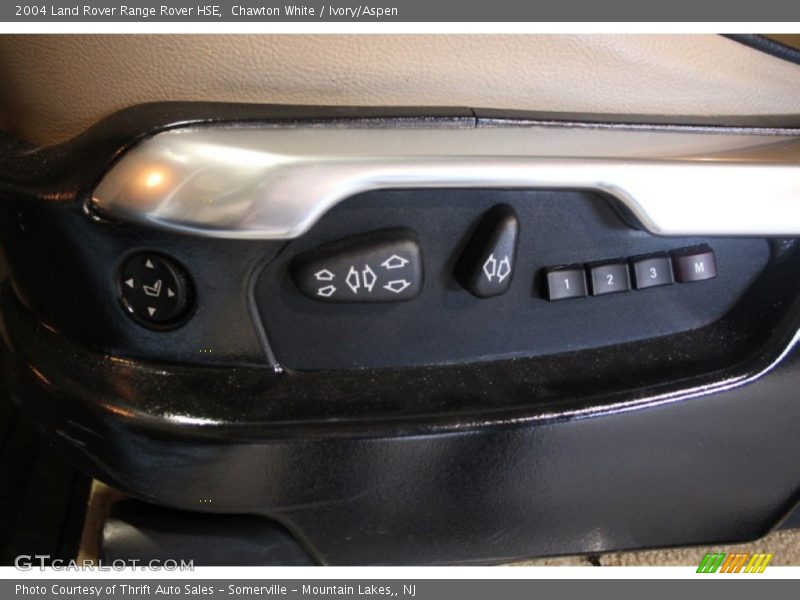 Chawton White / Ivory/Aspen 2004 Land Rover Range Rover HSE