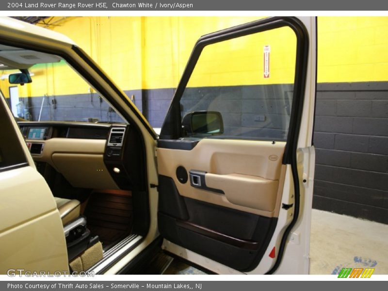 Chawton White / Ivory/Aspen 2004 Land Rover Range Rover HSE