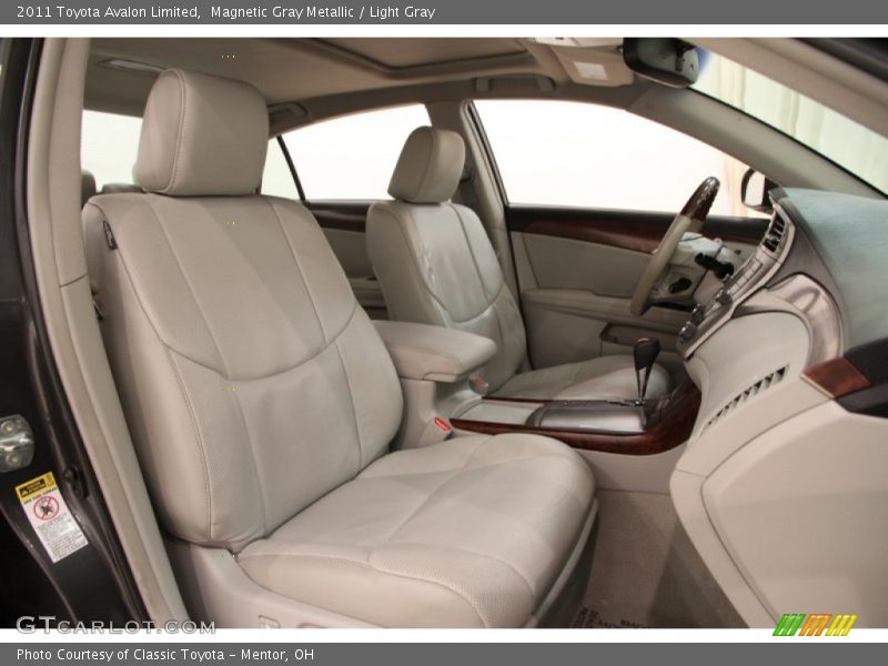 Magnetic Gray Metallic / Light Gray 2011 Toyota Avalon Limited