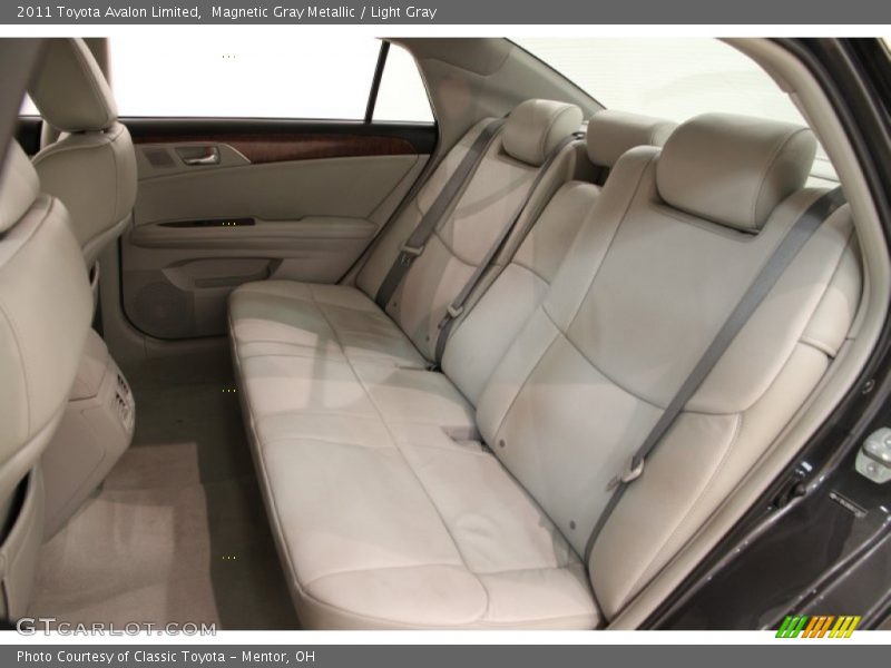 Magnetic Gray Metallic / Light Gray 2011 Toyota Avalon Limited