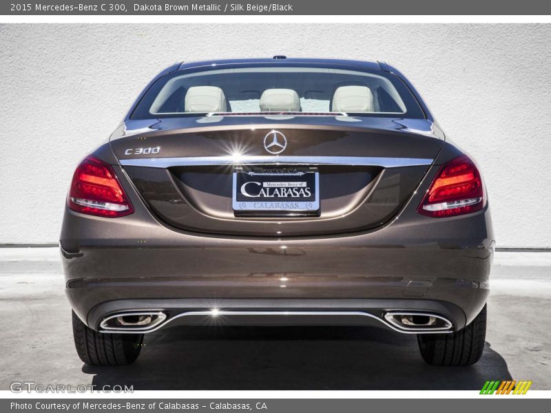 Dakota Brown Metallic / Silk Beige/Black 2015 Mercedes-Benz C 300