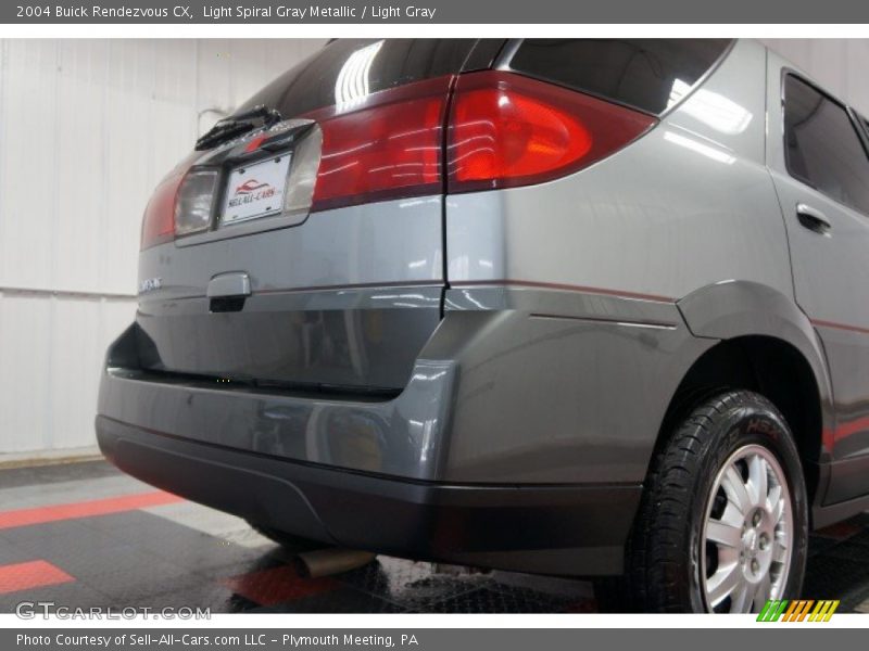 Light Spiral Gray Metallic / Light Gray 2004 Buick Rendezvous CX