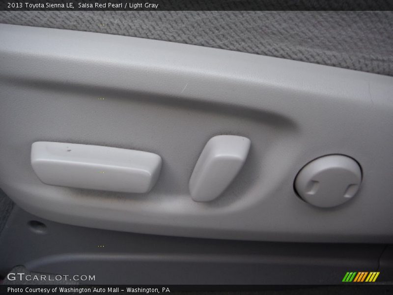 Salsa Red Pearl / Light Gray 2013 Toyota Sienna LE