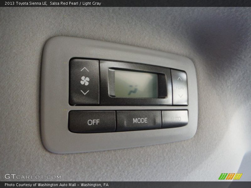 Salsa Red Pearl / Light Gray 2013 Toyota Sienna LE