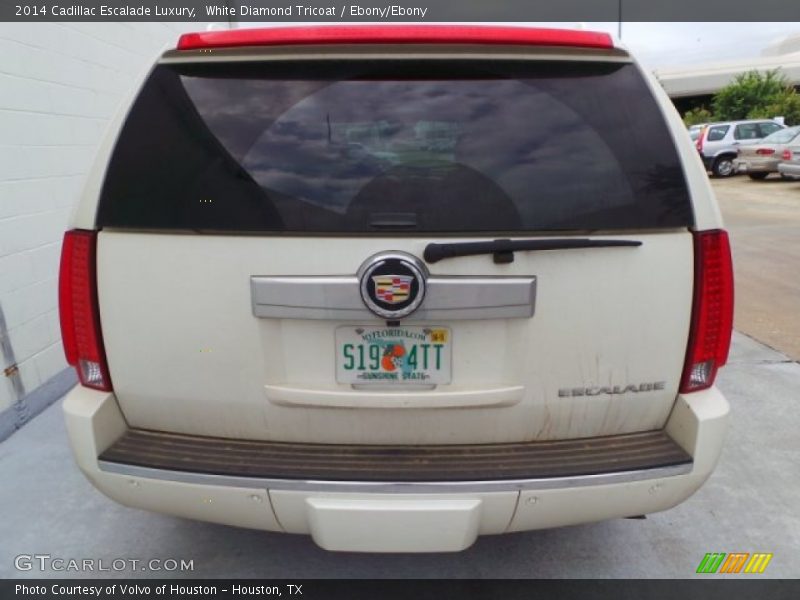 White Diamond Tricoat / Ebony/Ebony 2014 Cadillac Escalade Luxury