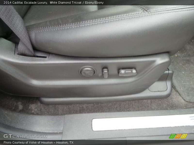 White Diamond Tricoat / Ebony/Ebony 2014 Cadillac Escalade Luxury