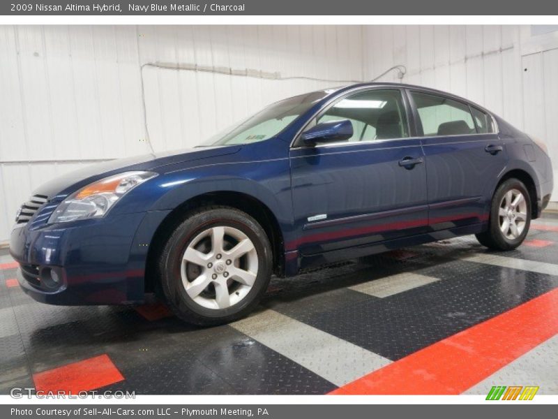 Front 3/4 View of 2009 Altima Hybrid