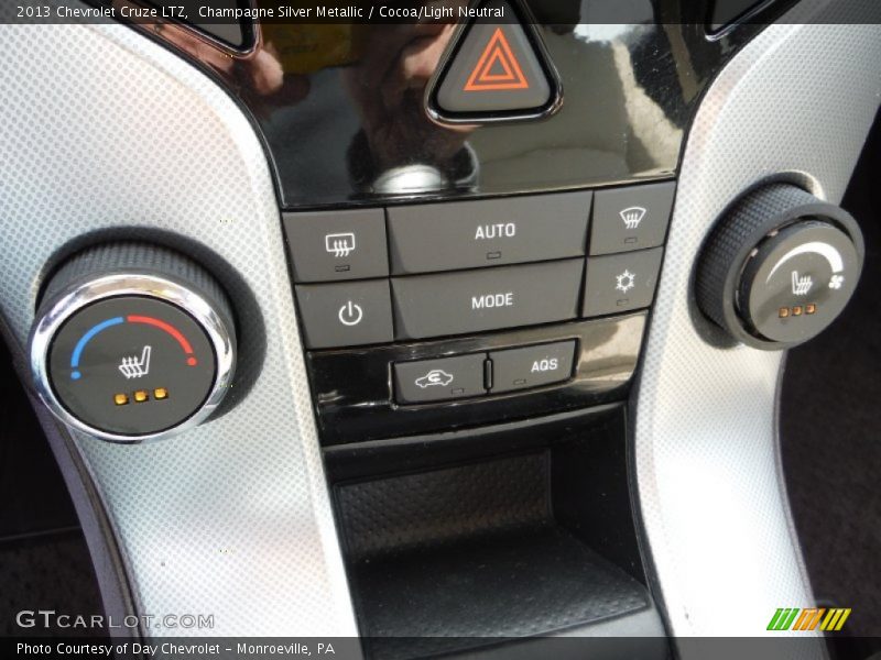 Champagne Silver Metallic / Cocoa/Light Neutral 2013 Chevrolet Cruze LTZ