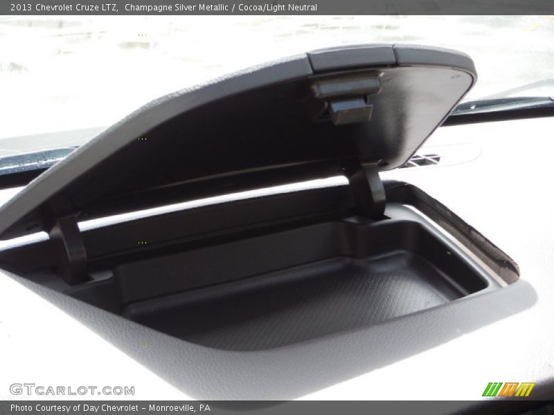 Champagne Silver Metallic / Cocoa/Light Neutral 2013 Chevrolet Cruze LTZ