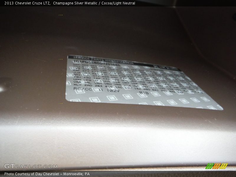 Champagne Silver Metallic / Cocoa/Light Neutral 2013 Chevrolet Cruze LTZ