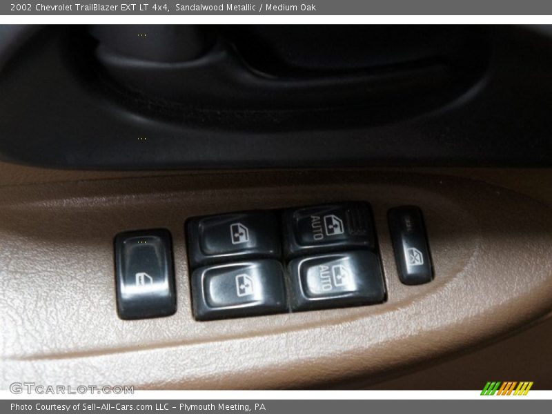 Sandalwood Metallic / Medium Oak 2002 Chevrolet TrailBlazer EXT LT 4x4