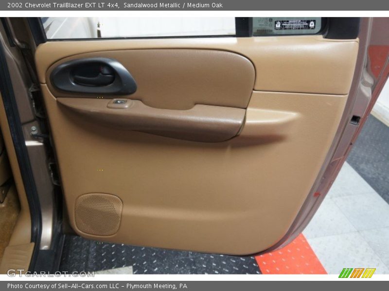 Sandalwood Metallic / Medium Oak 2002 Chevrolet TrailBlazer EXT LT 4x4