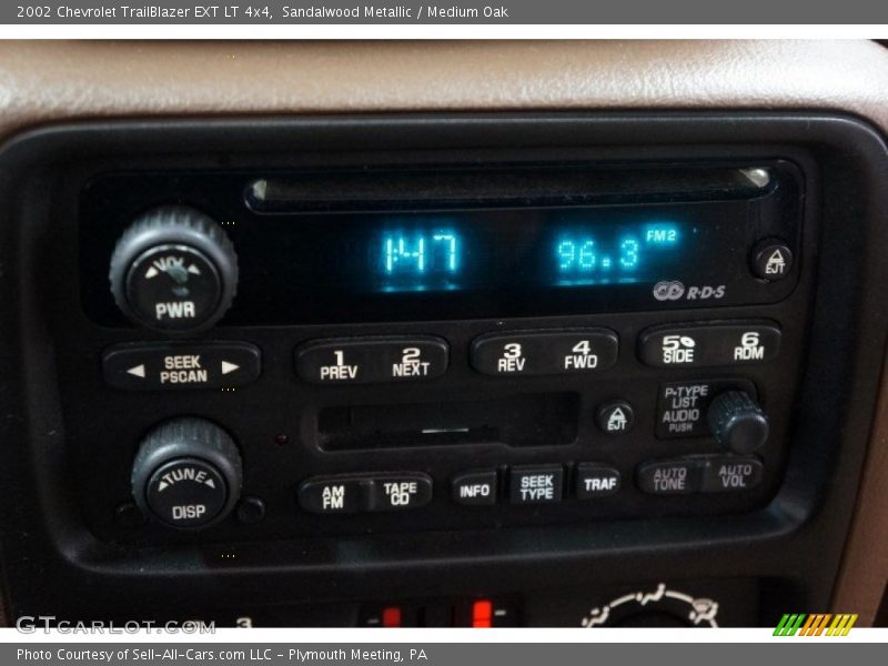 Sandalwood Metallic / Medium Oak 2002 Chevrolet TrailBlazer EXT LT 4x4