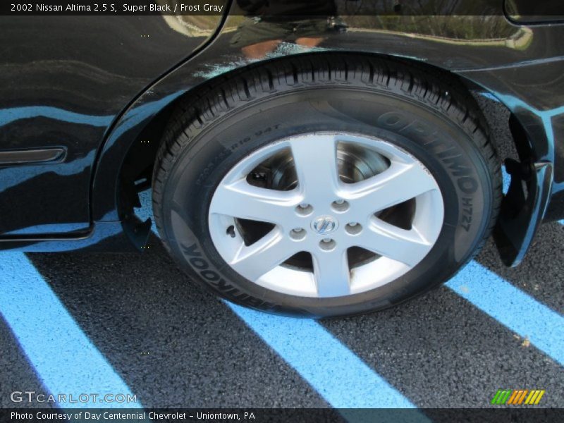 Super Black / Frost Gray 2002 Nissan Altima 2.5 S
